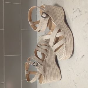 Lucky Brand Wedge Sandal